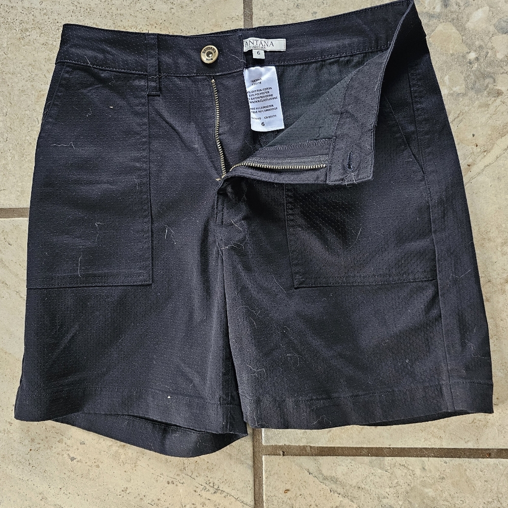 Black shorts site S